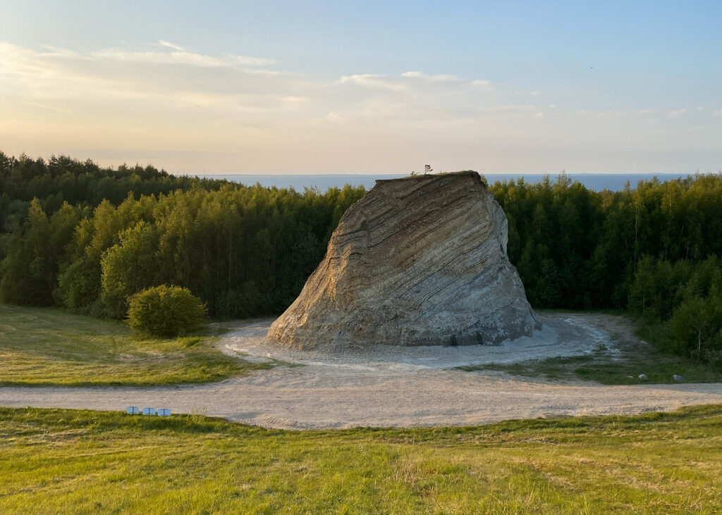 Fantastiske Fur med moler, natur og fjorden
